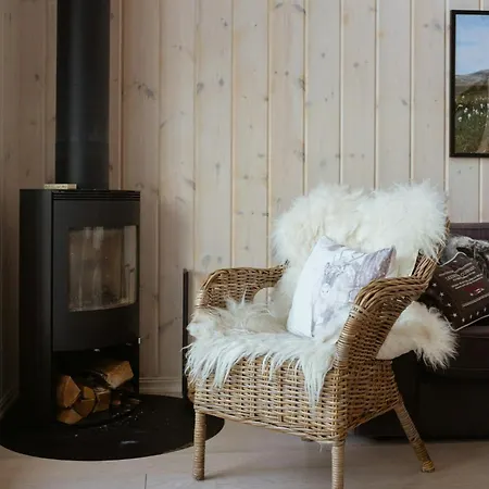 Authentic Family Experience At Sjusjoen