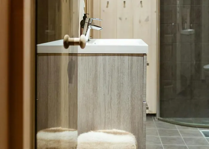 Authentic Family Experience At Sjusjoen